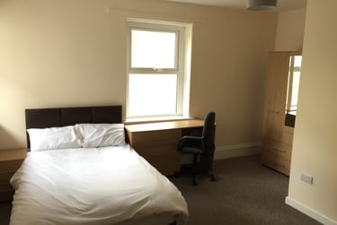 5 bed house, Bryn Road, Brynmill, Swansea, SA20AP - Image 5